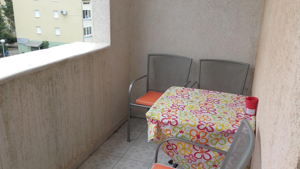 Apartment Max Omiš Exteriér fotografie