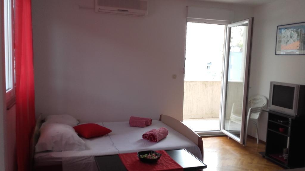 Apartment Max Omiš Exteriér fotografie