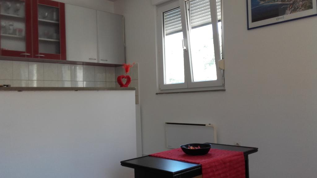 Apartment Max Omiš Exteriér fotografie